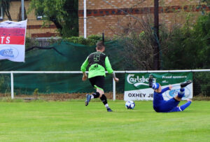 Andre Lopes is brought down - Jets penalty!